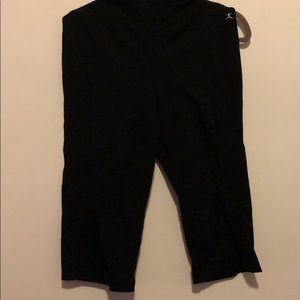 Black Danskin cropped pants